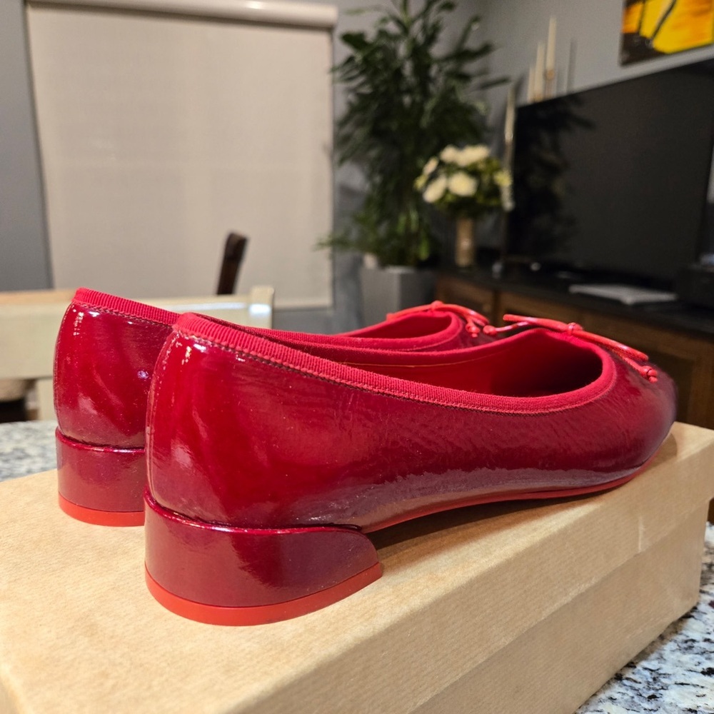 NEW Christian Louboutin Sweetie Jane Shiny Red Flats Size 40 - Picture 8 of 11